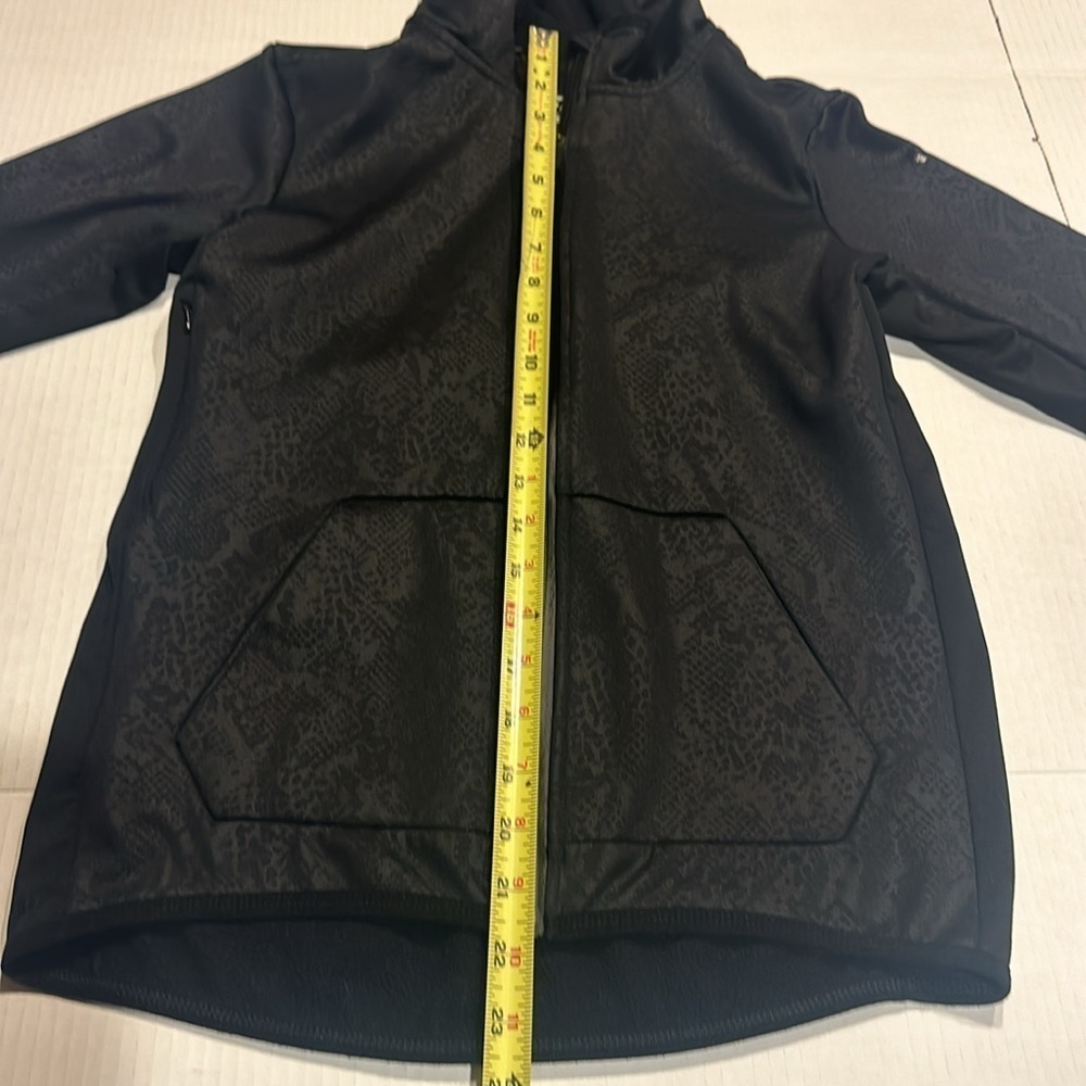 Nike black animal print hoodie therma fit zip up 2 front pockets & side pocket - Picture 4 of 12